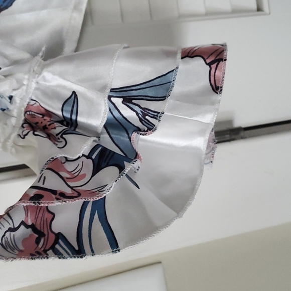 Cute top (NWOT) - Picture 5 of 7